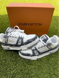 brand new LV trainer shoes