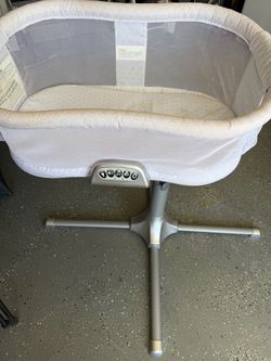 Halo Bassinest Swivel Sleeper