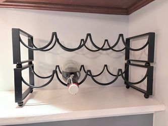 8 BOTTLE WINE RACK