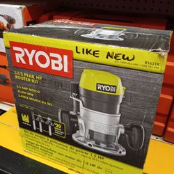 RYOBI 1 - 1/2 PEAK HP ROUTER KIT