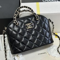 Fashionable classic chain bag 