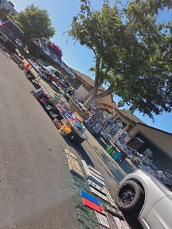 Yardsale Sunday 5/10 2304 Shortline Ct Modesto CA