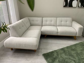 Modern & comfortable L shape sofa 96” / 74 “