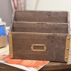 Rustic Mail/Bill Organizer 