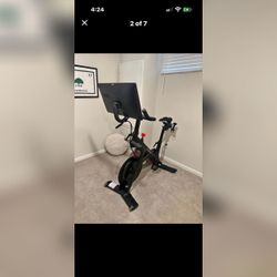 Peloton Bike Includes 3lb Dumbbells and Pedals - Like New - St. Louis Park, MN