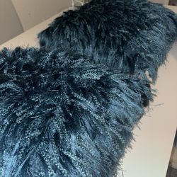 Blue Fluffy Pillows 