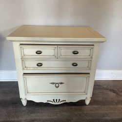 bed stand/2 drawer cabinet (wood)
