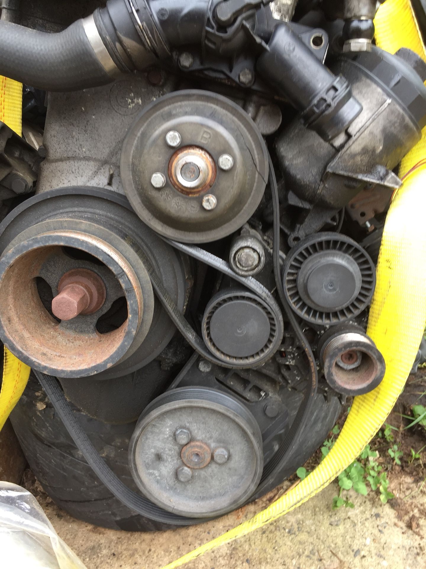 2003 bmw 330 engine bad gasket