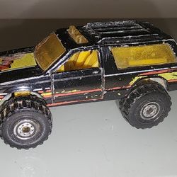 Vintage Hot Wheels Chevy Blazer 4x4 1983