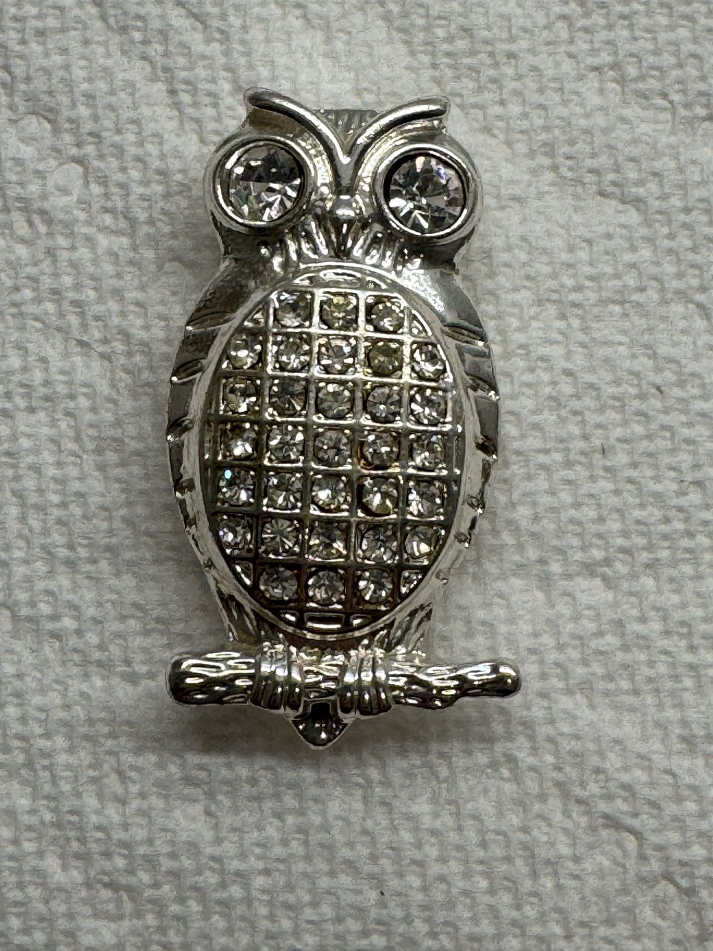 Vintage Owl Brooch Please read description