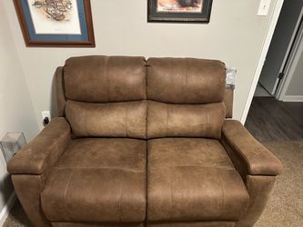 Ashley Furniture Brown Reclining Loveseat – Dual Reclining
