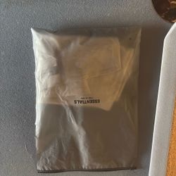 $40 small essential tee 