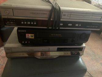 Three vhs players