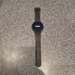 Samsung GALAXY  Watch  4  FIRST $20  GETS IT