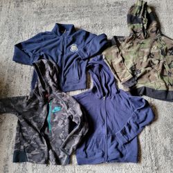 Boy's Winter Clothes Sz M