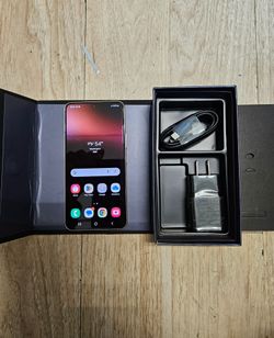 Samsung Galaxy S23 128gb unlocked for sell at Rosemead CA  