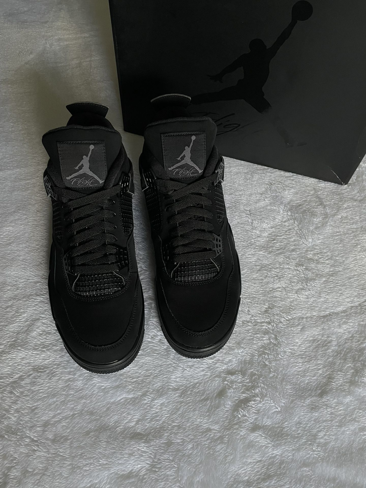 Air Jordan 4 Retro ‘Black Cat’