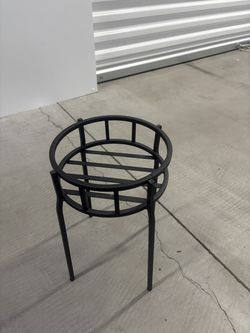 Metal frame Plant stand