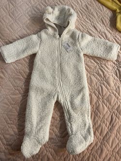 Children’s Place Baby Outfit 6mo