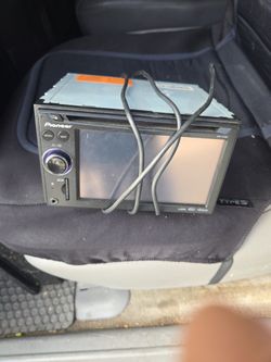Pioneer AVIC-X710BT CAR GPS RADIO/CD USB HD RADio