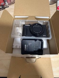 Canon G7X Mark III Camera