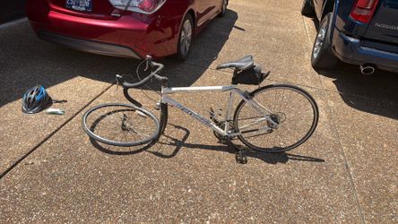 Redline R740 Road Bike w/ Carbon Fork + Accessories — Needs Tires