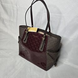 MICHAEL Michael Kors Voyager East West Tote - Merlot