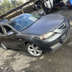 08 Mazda 3