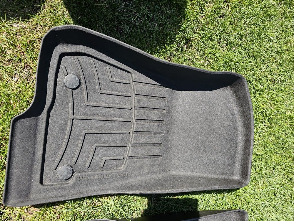 2021 Jeep Wrangler Willys Weathertech Floor Mats 