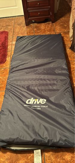 Drive Medical Premium Guard Gel Mattress Overlay