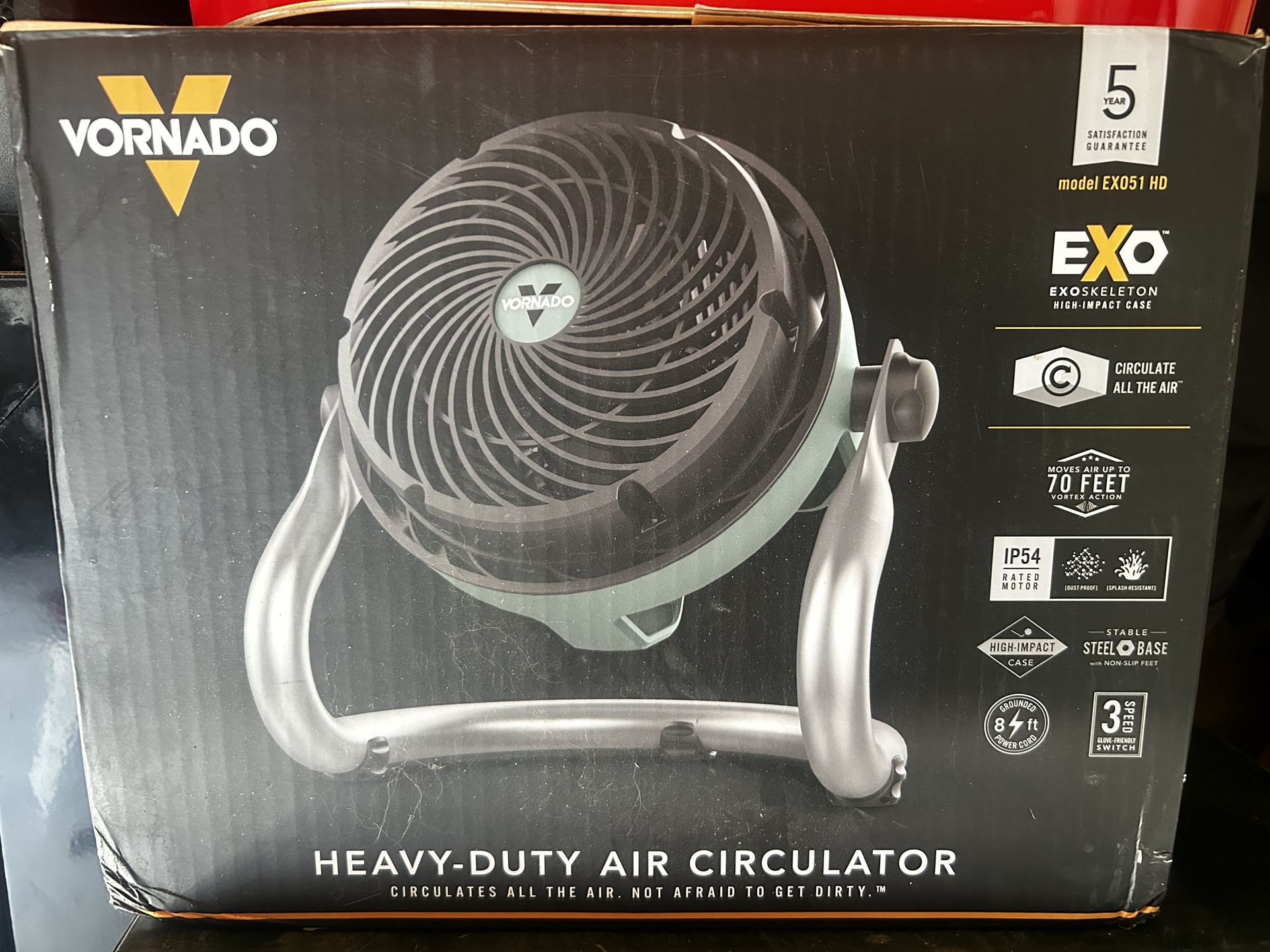 Vornado 7.5 in 120 Volt 3 Speed High Velocity Indoor Green Floor Fan