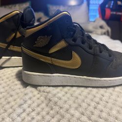 Boys Nike air Jordan