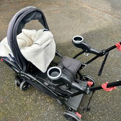 Sit & Stand Stroller For 2 Kids 