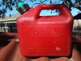 2 gallon gas can