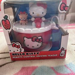 Hello Kitty Remote Control Driving Teacup