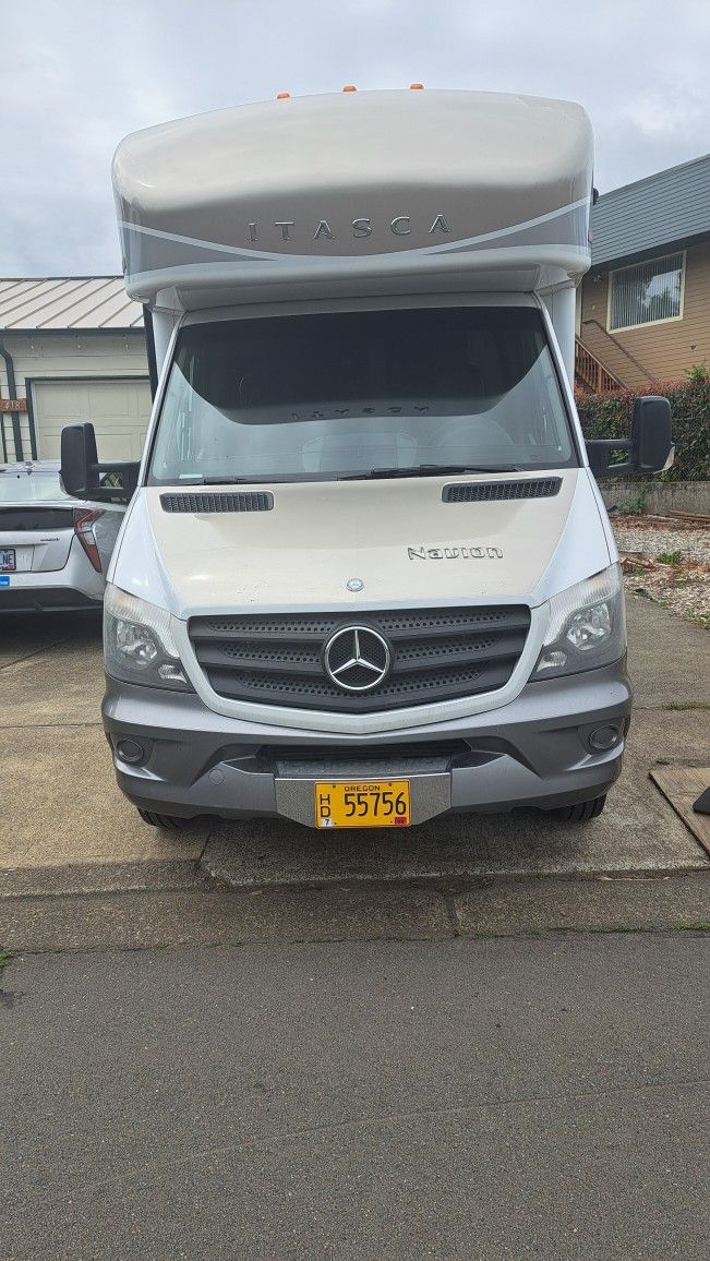 2014 Mercedes Itasca navion Mercedes Itasca navion