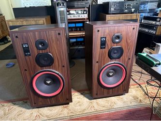 Cerwin Vegas VS-120 speakers