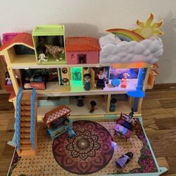 Encanto Doll House