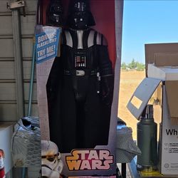 Darth Vadar 31 inch with Darth Vadae Flashlight