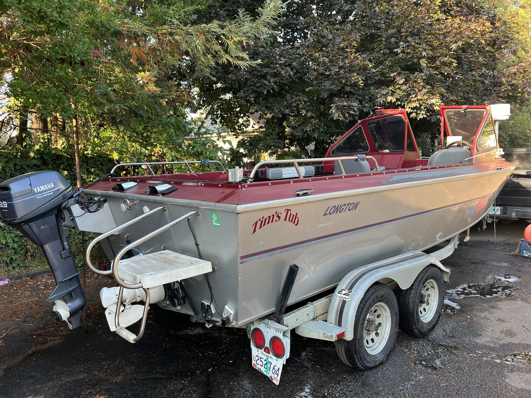 1995 Longton 22’ 550 Inboard Sled