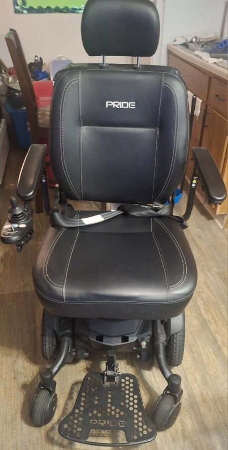 Pride  Jazzy  Motorized Wheel Chair  Black Color