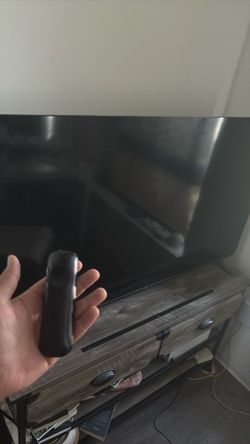 Roku TV 55 inch W/Remote