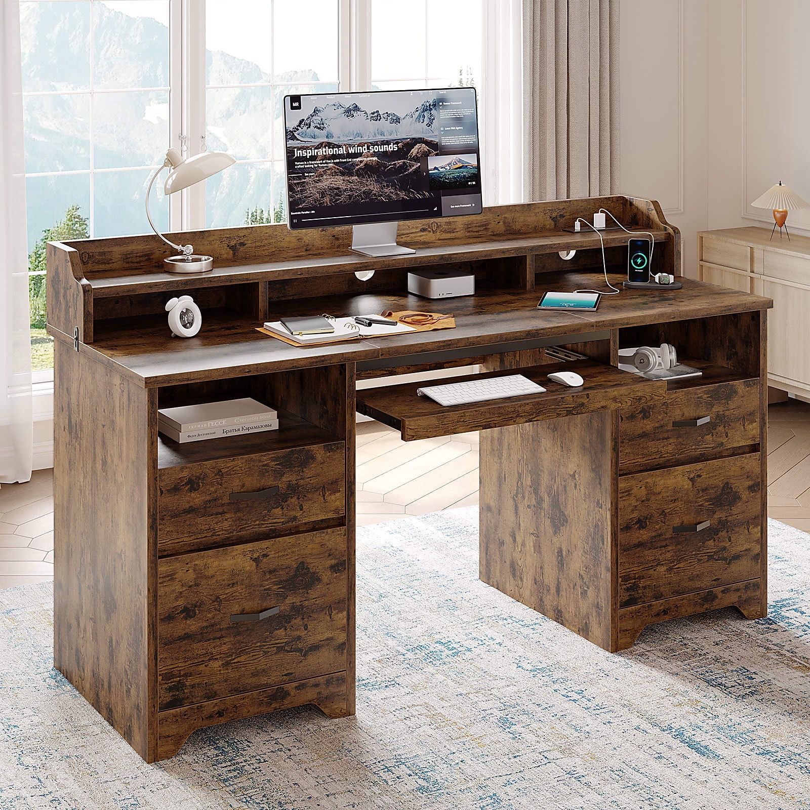 Computer desk