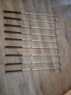 GOLF SET IRONS