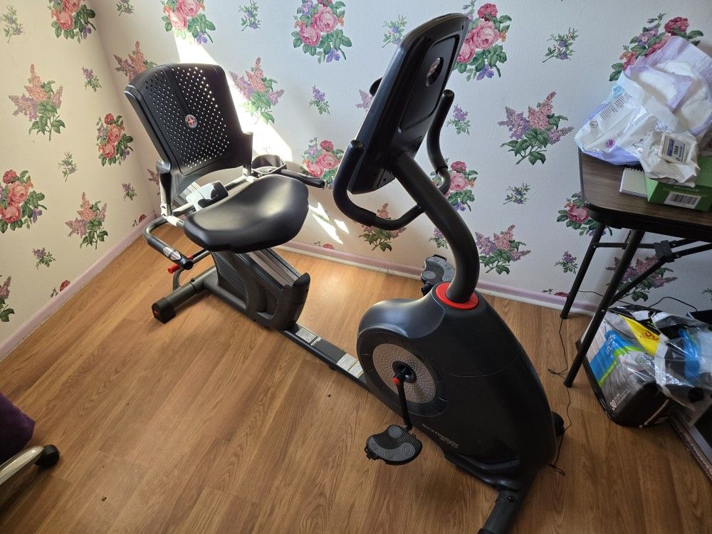 Schwinn 270 Recumbent Bike