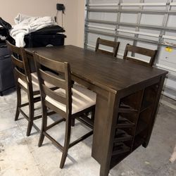 Table W/ Shelves Seats 4 