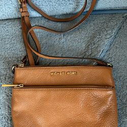 Michael Kors Crossbody