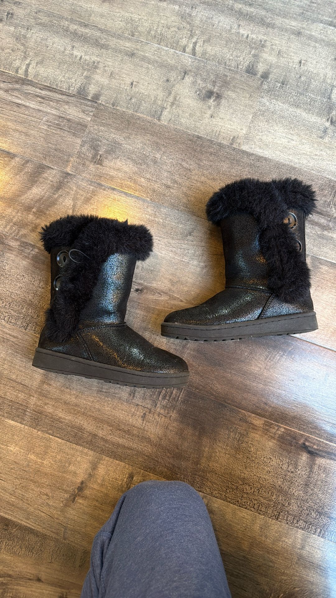 Girls Kids Y Size 1 Black Fur Boots