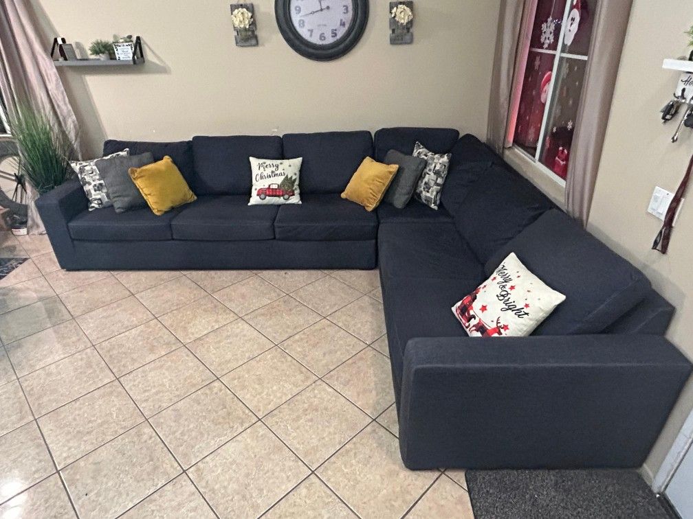 High Quality Dark Blue/Grey Sectional Couch From LIVING SPACES LIKE NEW!