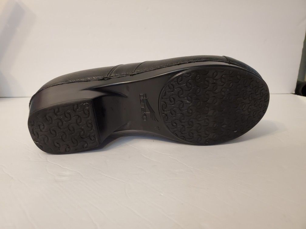 Dansko Women's Jessica Shoe Size 10.5